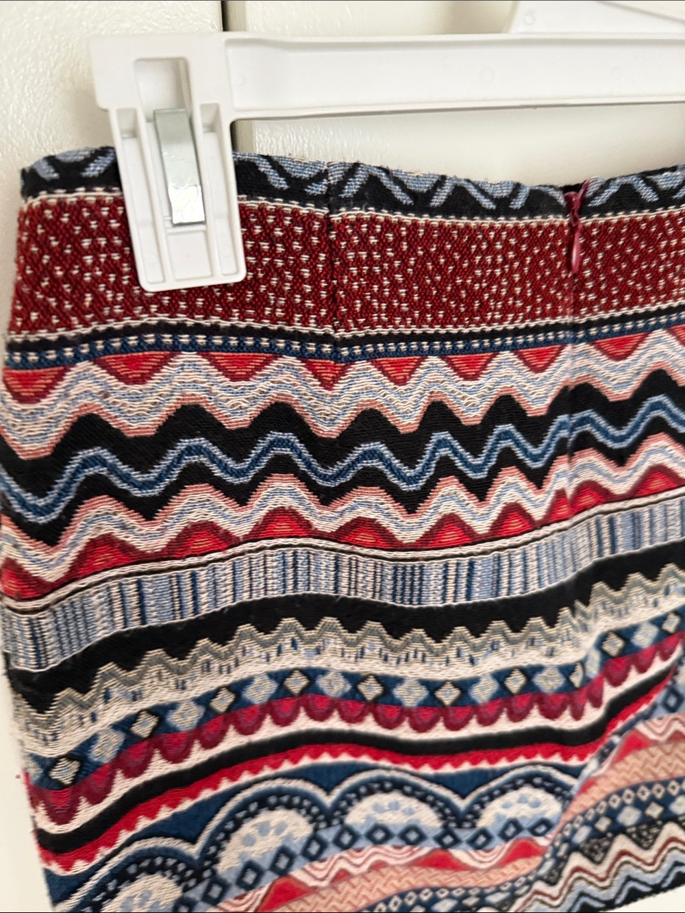 Design Lab Lord & Taylor Multicolor Geo-Pattern Knit Mini Skirt - Picture 4 of 6